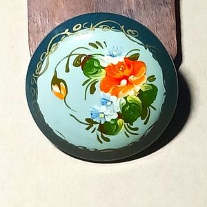 Vintage 2003 Wood Hand Painted Floral Green Signed Round Brooch Pin Jewelry